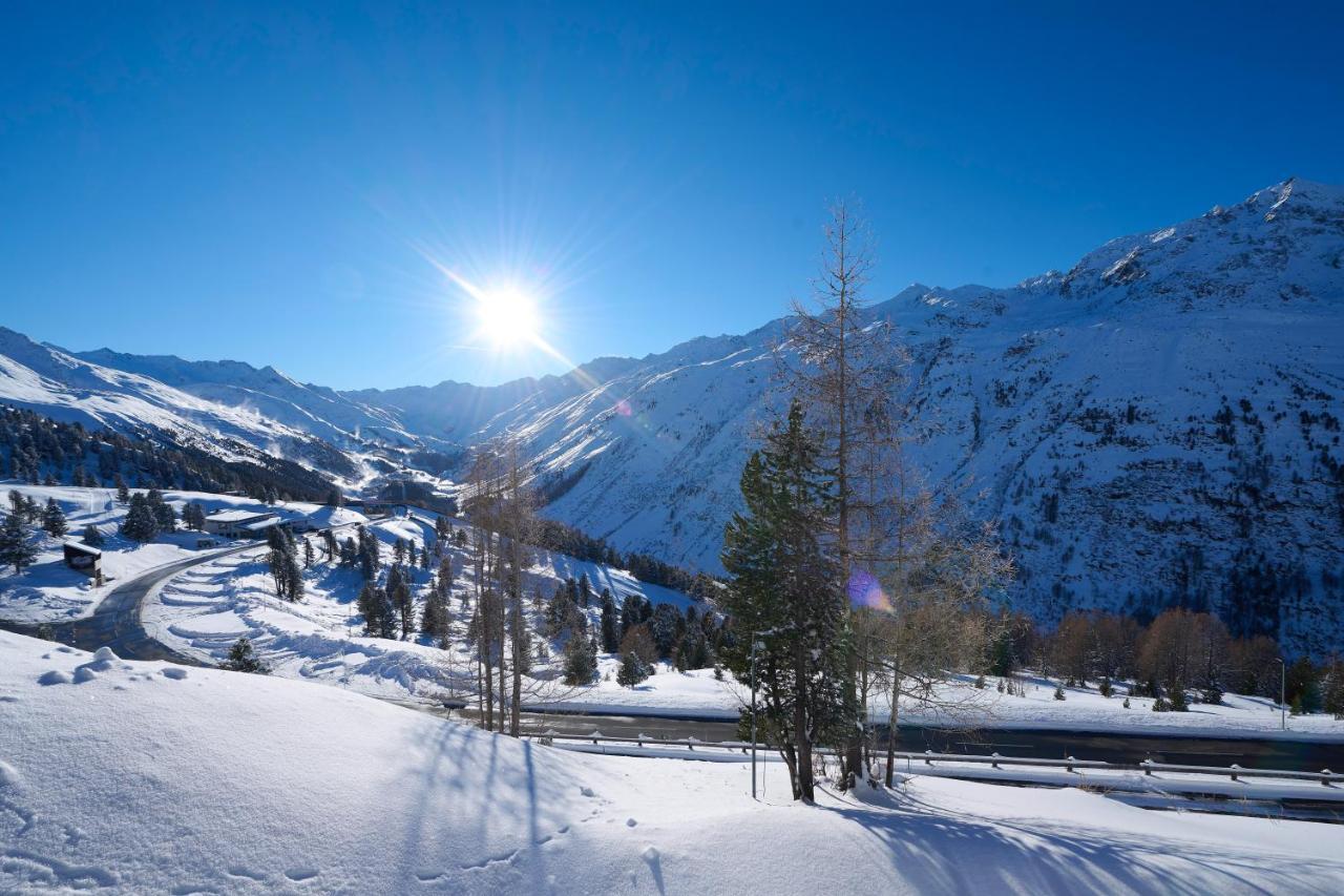 Alpenhotel Laurin ホッホグルグル エクステリア 写真