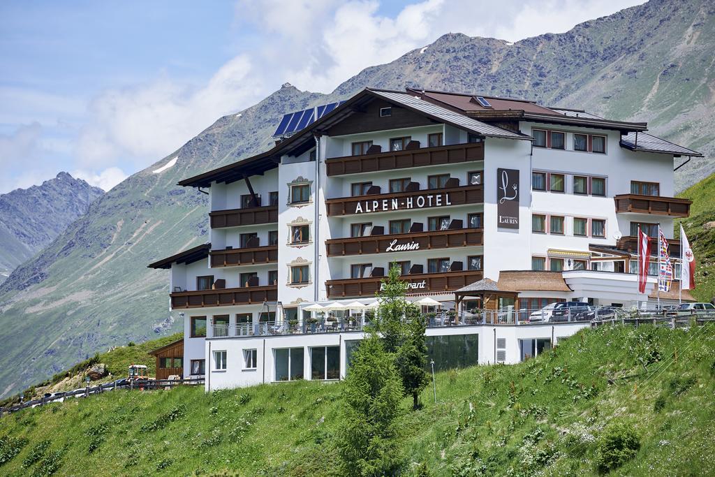 Alpenhotel Laurin ホッホグルグル エクステリア 写真